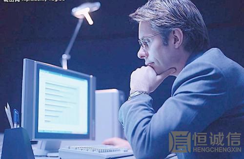 注冊深圳公司適合自己辦理還是找專業(yè)的代辦公司辦理？